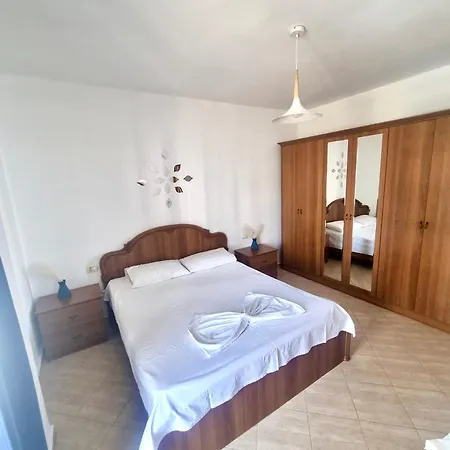 Flat Appartamento